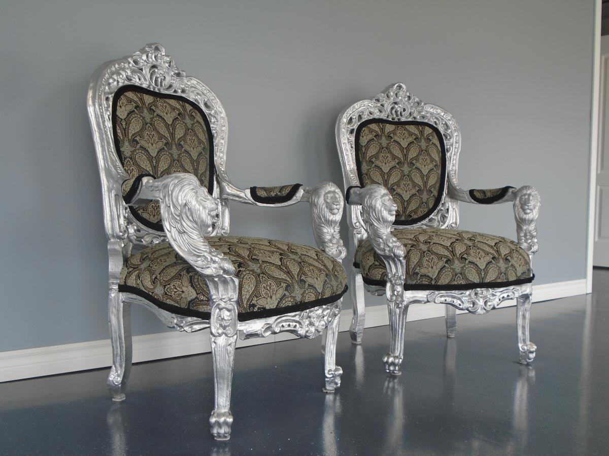 chaises rococo antiqueslions sculptés